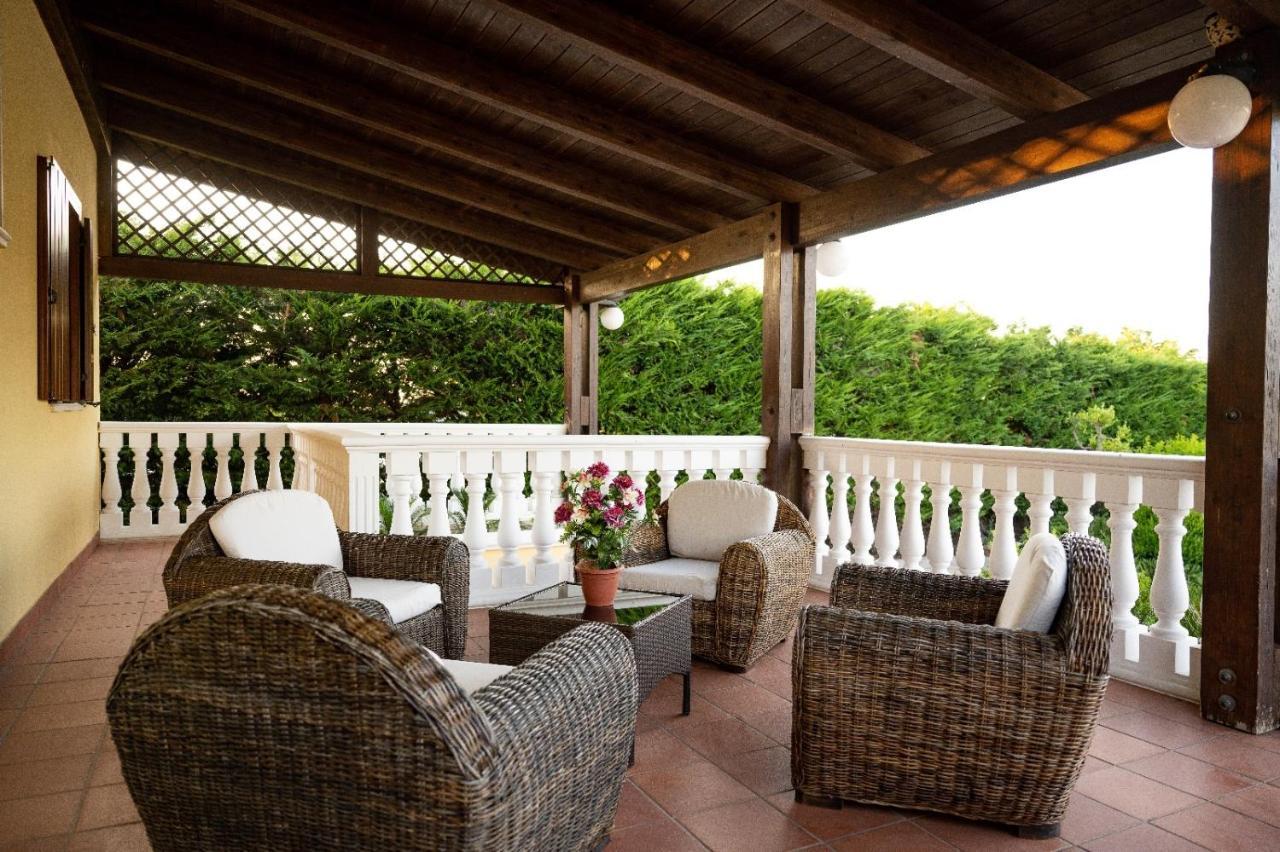 Villa Patrizia-Luxury Villa Mottola Ngoại thất bức ảnh